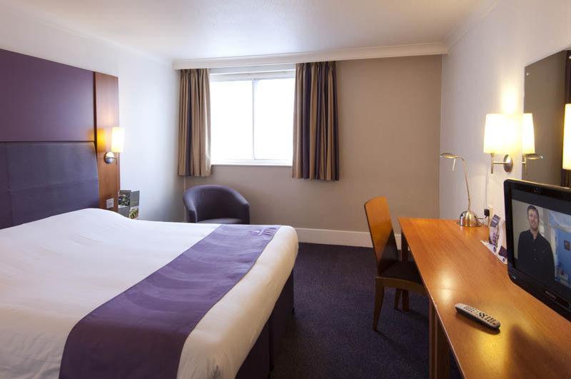 Premier Inn Horsham Exteriér fotografie